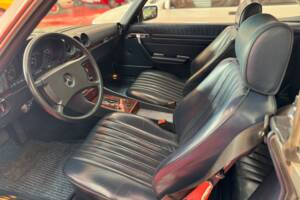 Image 31/34 of Mercedes-Benz 420 SL (1987)