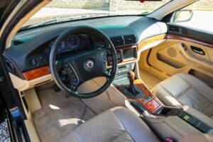 Bild 3/50 von ALPINA B10 V8 Touring (1998)