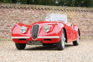 Image 34/50 of Jaguar XK 120 SE OTS (1954)