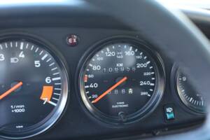 Afbeelding 2/50 van Porsche 911 Carrera 3.2 (1988)