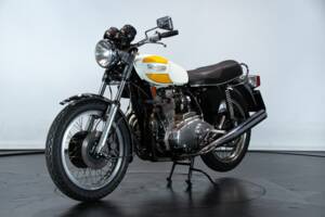 Image 3/12 de Triumph DUMMY (1975)