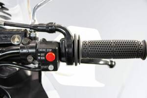 Image 29/35 de Yamaha XTZ 750 Super Ténéré (1989)