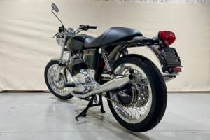 Image 12/16 of Norton Commando 850 Roadster (1975)