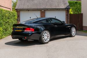 Afbeelding 7/42 van Aston Martin V12 Vanquish S Ultimate Edition (2007)