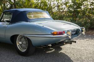 Image 28/50 de Jaguar Type E 3.8 (1964)