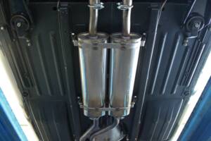 Image 18/21 de Jaguar E-Type (1969)