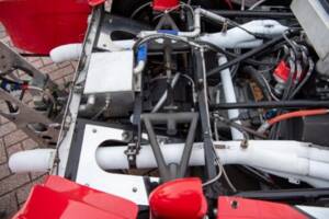 Image 25/28 of Lola T711 (1984)