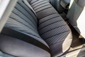 Image 137/175 of Mercedes-Benz 420 SE (1986)