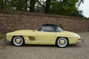 Afbeelding 10/50 van Mercedes-Benz 300 SL Roadster (1961)