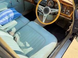 Imagen 10/21 de Daimler V8-250 (1968)