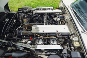 Bild 19/20 von Jaguar E-Type V12 (1972)
