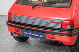 Image 30/50 de Peugeot 205 GTi 1.6 (1986)