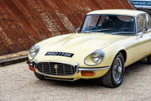 Bild 24/30 von Jaguar E-Type V12 (2+2) (1971)