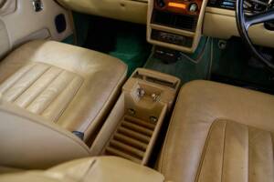 Imagen 48/50 de Rolls-Royce Silver Shadow II (1977)