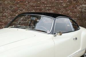 Bild 33/50 von Volkswagen Karmann Ghia 1300 (1966)