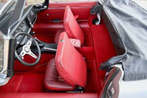 Afbeelding 48/50 van Jaguar E-Type V12 (1973)