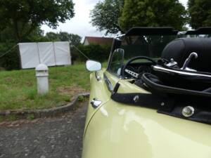 Image 49/74 de Jaguar Type E V12 (1973)