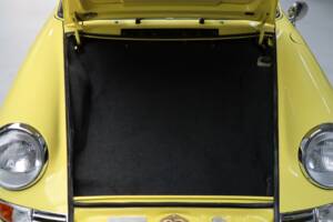 Image 29/50 of Porsche 911 2.2 T (1971)