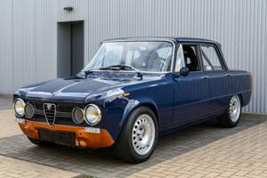 Image 10/56 of Alfa Romeo Giulia Nuova Super 1300 (1974)