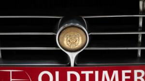 Image 14/15 de Jaguar Type E V12 (2+2) (1973)