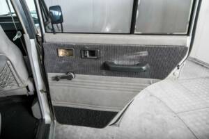Image 38/50 of Mitsubishi Shogun TD (1987)