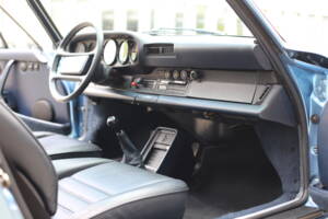 Bild 19/51 von Porsche 911 Carrera 3.2 (1984)