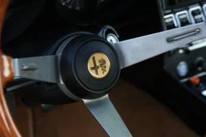Image 20/50 of Alfa Romeo Montreal (1973)