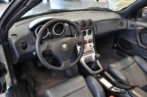 Immagine 23/41 di Alfa Romeo Spider 3.0 V6 12V (2000)