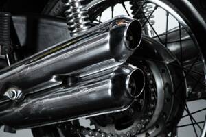 Image 14/50 of Kawasaki DUMMY (1973)