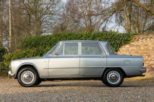 Afbeelding 23/50 van Alfa Romeo Giulia 1600 S (1968)