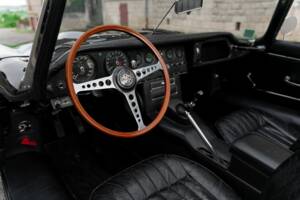 Imagen 31/50 de Jaguar E-Type 4.2 (1967)
