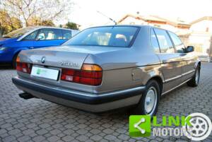 Immagine 6/10 di BMW 750iL (1989)