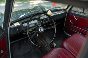 Image 30/49 of FIAT 1100 R (1966)