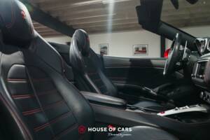 Bild 19/25 von Ferrari California T (2014)