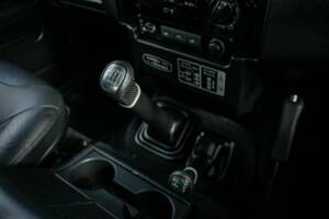 Image 27/31 of Land Rover Defender (2016)
