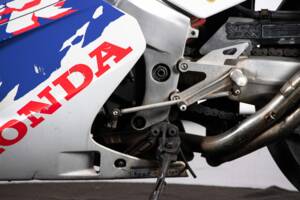 Immagine 14/45 di Honda VFR 400 R (1992)