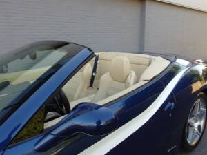 Bild 50/99 von Ferrari California (2009)