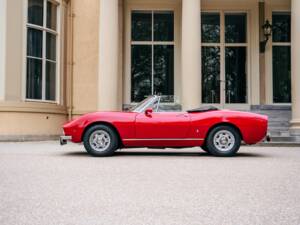 Image 56/65 of FIAT Dino Spider (1967)