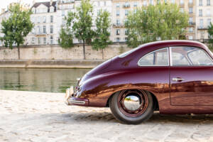 Image 32/62 of Porsche 356 1500 (1953)