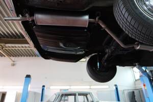 Image 32/32 of Mercedes-Benz 200 D (1966)