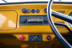 Image 32/45 of Volkswagen Käfer 1200 Jeans (1974)