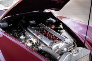 Image 32/32 de Jaguar XK 140 OTS (1955)