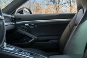 Bild 36/50 von Porsche 911 Carrera 4S (2015)