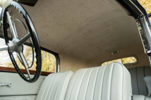 Image 14/50 of Mercedes-Benz 230 Cabriolet A (1939)