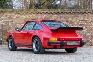 Bild 2/50 von Porsche 911 Carrera 3.2 (1988)