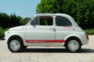 Obraz 4/50 pojazdu Abarth Fiat 595 (1969)