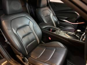 Imagen 13/24 de Chevrolet Camaro 6.2 V8 (2018)