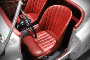 Image 27/29 de Jaguar XK 120 OTS (1950)