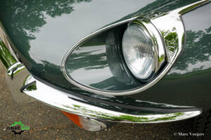Image 34/61 de Jaguar Type E (2+2) (1969)