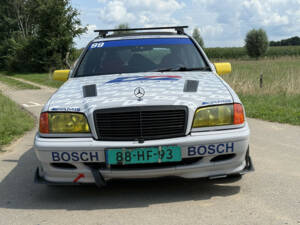 Immagine 2/8 di Mercedes-Benz C 240 T (1999)